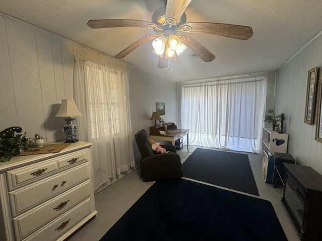 1505 Grove Drive, West Tawakoni, TX 75474