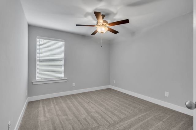 1455 Cotillion Dr, Murfreesboro, TN 37128