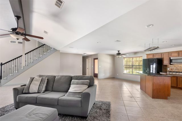 1300 Smith Road, Huffman, TX 77336