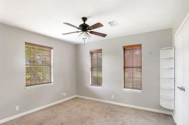 1300 Smith Road, Huffman, TX 77336