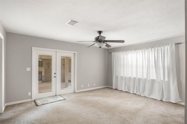 1300 Smith Road, Huffman, TX 77336