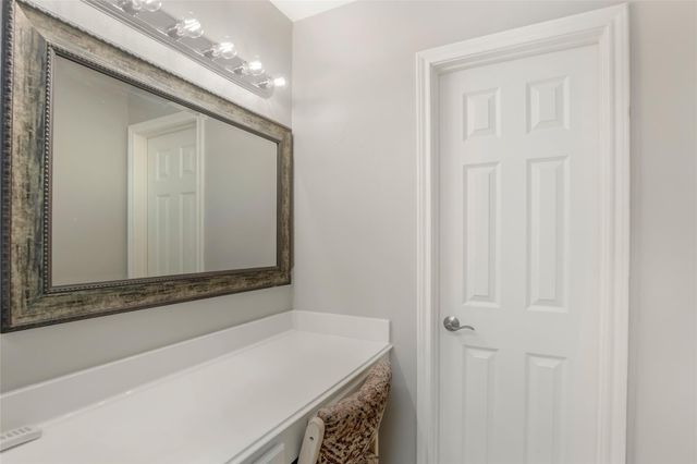 1300 Smith Road, Huffman, TX 77336