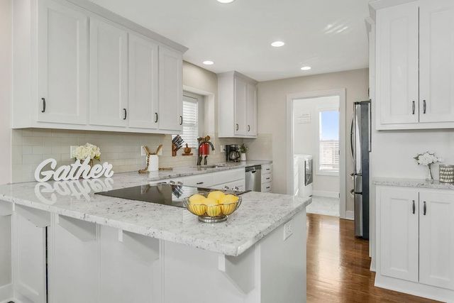 507 Tall Grass Drive, Pleasant Hill, MO 64080