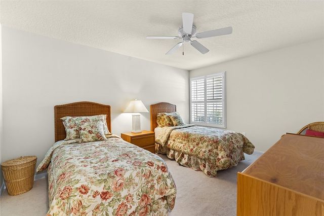 5745 Corsica Place, Vero Beach, FL 32967