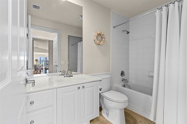 5745 Corsica Place, Vero Beach, FL 32967