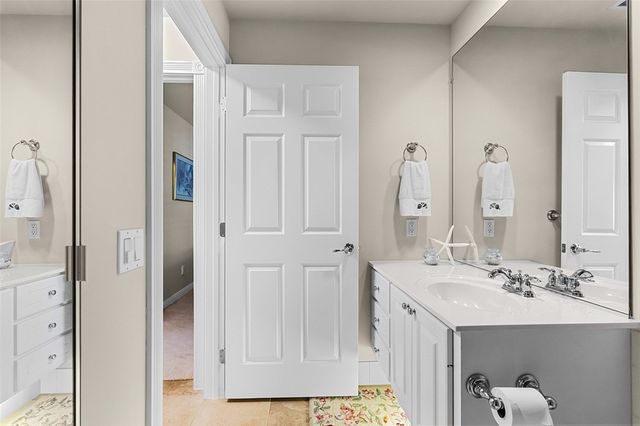 5745 Corsica Place, Vero Beach, FL 32967