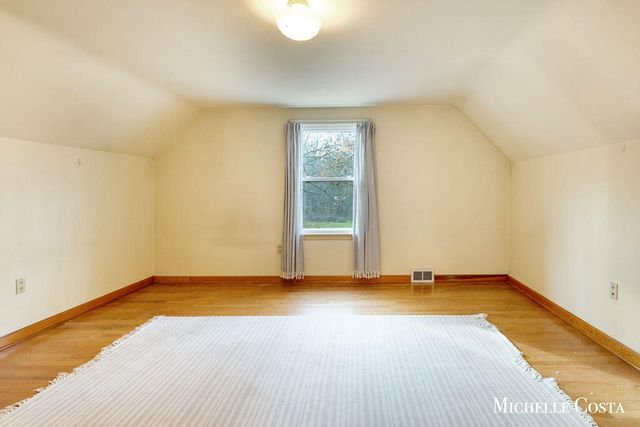 13100 Grand River Drive SE, Lowell, MI 49331