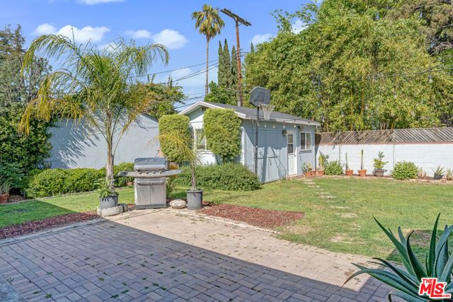 6626 Burnet Avenue, Van Nuys (los Angeles), CA 91405