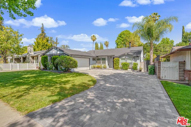 6626 Burnet Avenue, Van Nuys (los Angeles), CA 91405