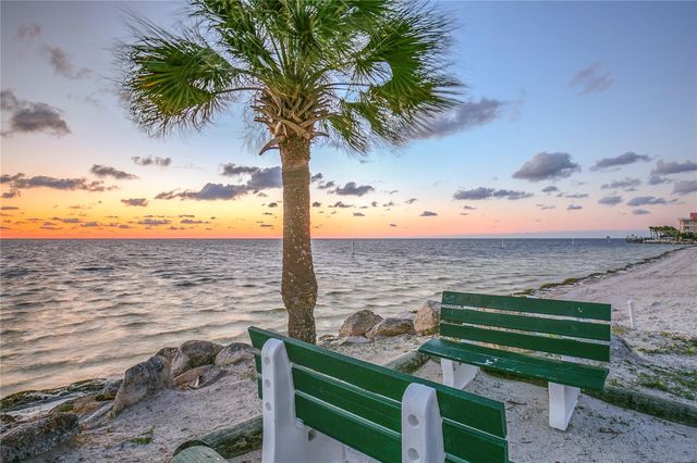4609 MARINE PARKWAY 203, New Port Richey, FL 34652