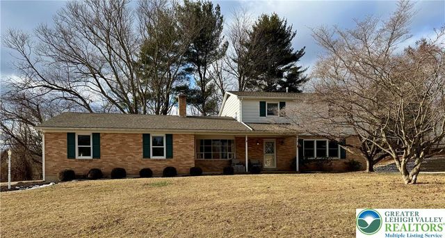 6560 Fernwood Drive, Upper Saucon Twp, PA 18036