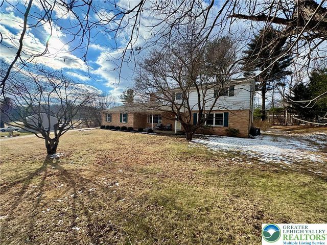 6560 Fernwood Drive, Upper Saucon Twp, PA 18036