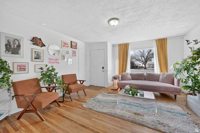 1049 S CHEYENNE ST, Salt Lake City, UT 84104