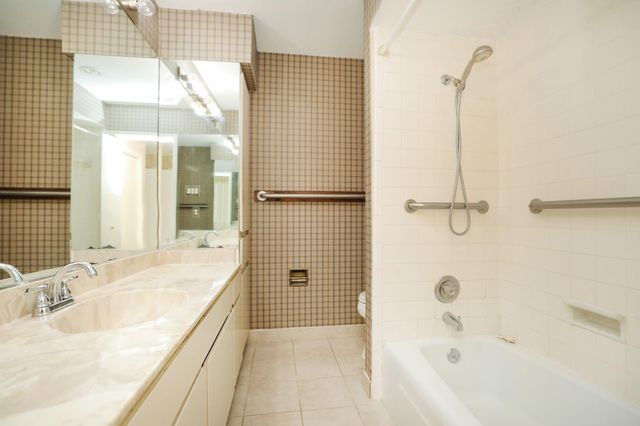 7499 Brompton Street 7499, Houston, TX 77025