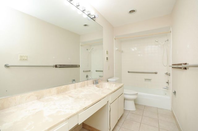 7499 Brompton Street 7499, Houston, TX 77025