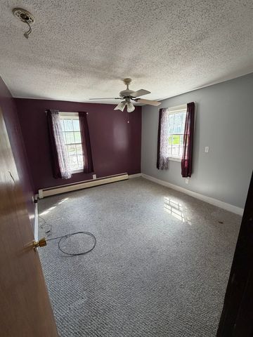 260 Charles Street, Farmington, NH 03835