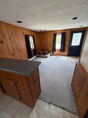 260 Charles Street, Farmington, NH 03835