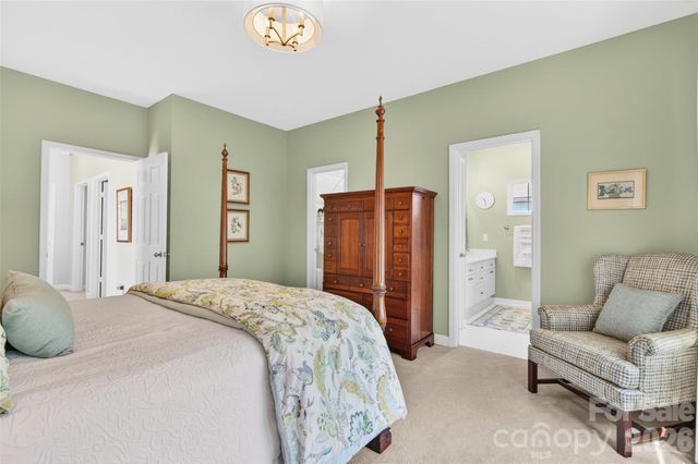19812 Madison Village Drive, Cornelius, NC 28031