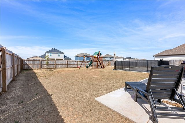 113 Dobson Street, Pea Ridge, AR 72751