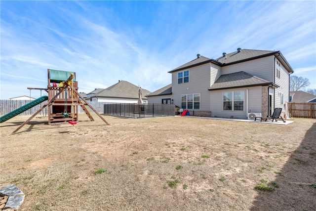 113 Dobson Street, Pea Ridge, AR 72751