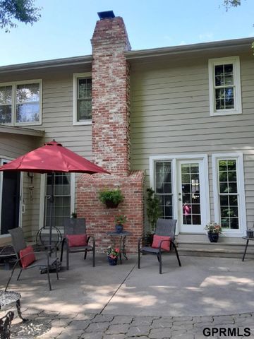 12611 Schroeder Circle, Omaha, NE 68137