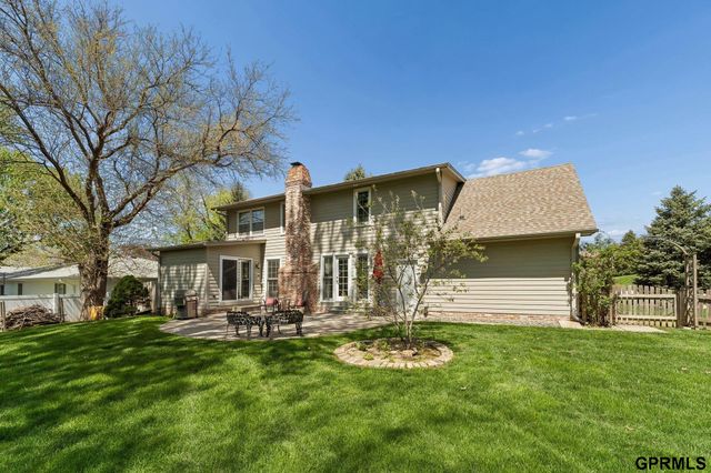 12611 Schroeder Circle, Omaha, NE 68137