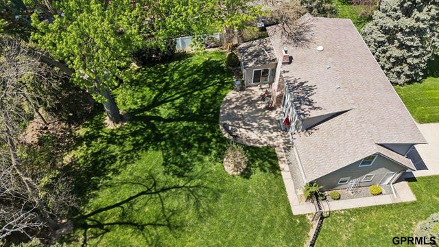 12611 Schroeder Circle, Omaha, NE 68137