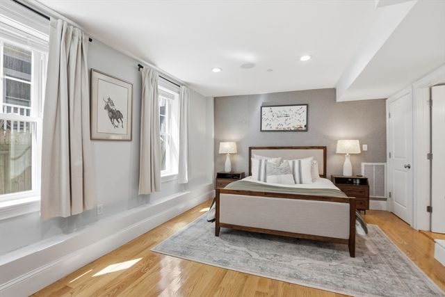 20 Winfield St 1, Boston, MA 02127