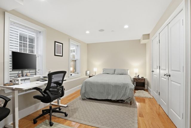 20 Winfield St 1, Boston, MA 02127
