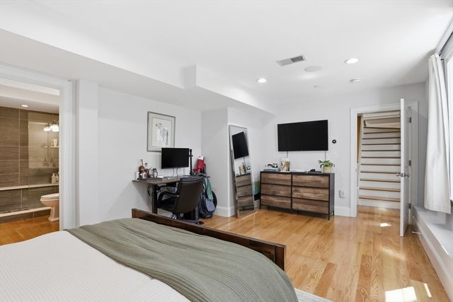 20 Winfield St 1, Boston, MA 02127
