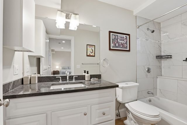 20 Winfield St 1, Boston, MA 02127