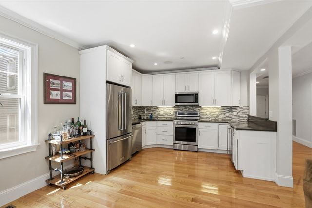 20 Winfield St 1, Boston, MA 02127