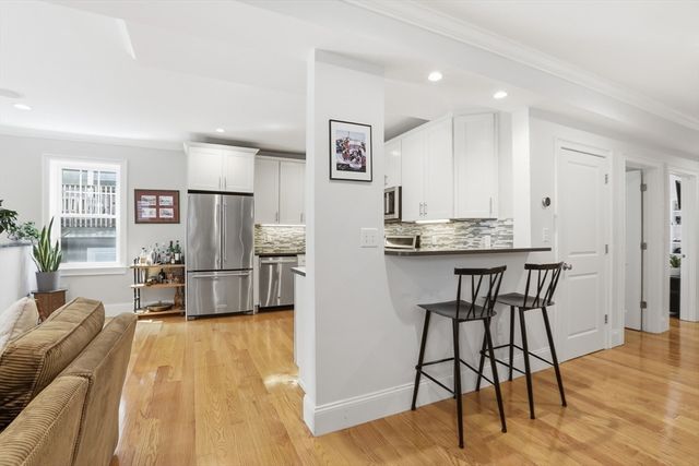 20 Winfield St 1, Boston, MA 02127