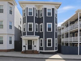 20 Winfield St 1, Boston, MA 02127