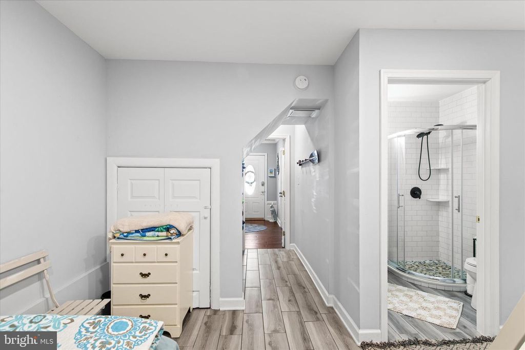 Image 33 of property listing at 121 70TH ST #4, Ocean City, MD 21842