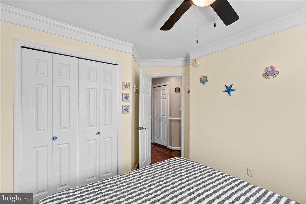 Image 39 of property listing at 121 70TH ST #4, Ocean City, MD 21842