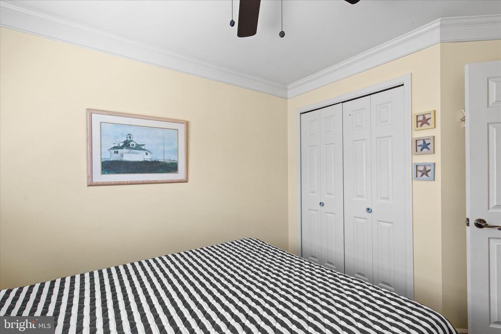 Image 40 of property listing at 121 70TH ST #4, Ocean City, MD 21842