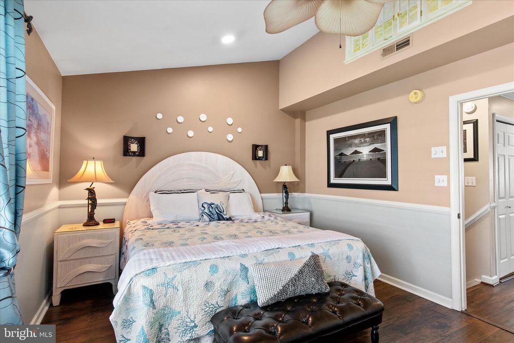 Image 45 of property listing at 121 70TH ST #4, Ocean City, MD 21842