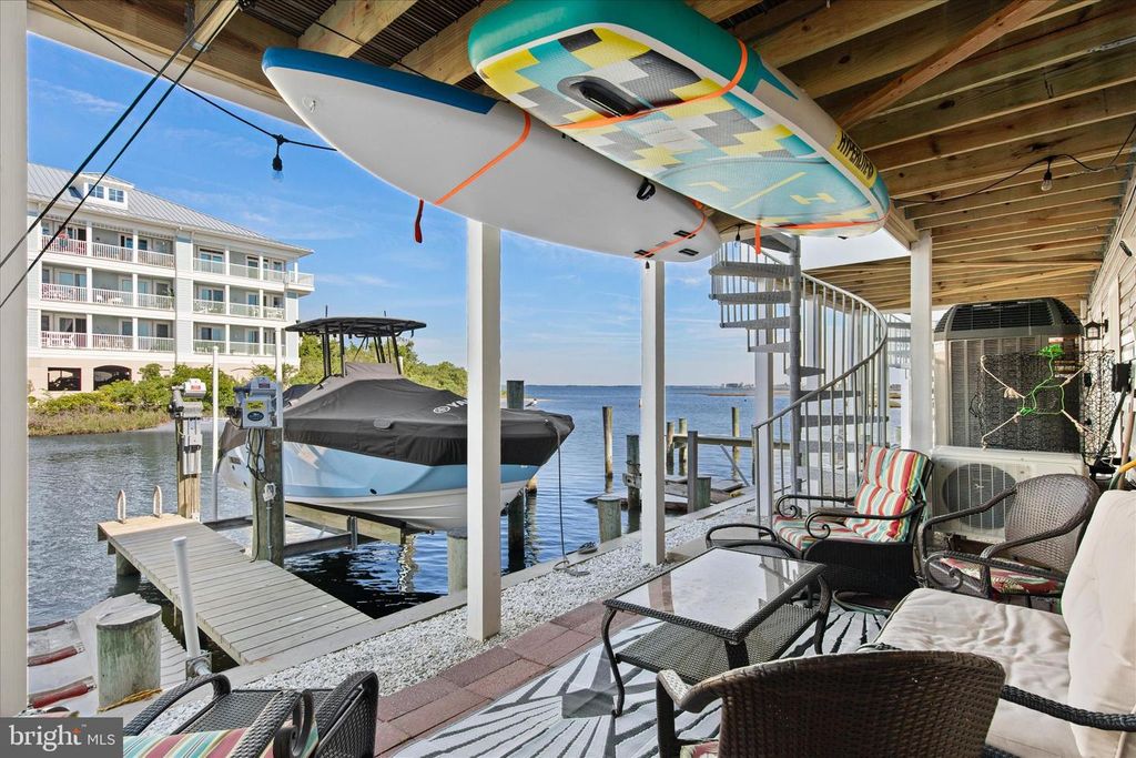 Image 51 of property listing at 121 70TH ST #4, Ocean City, MD 21842