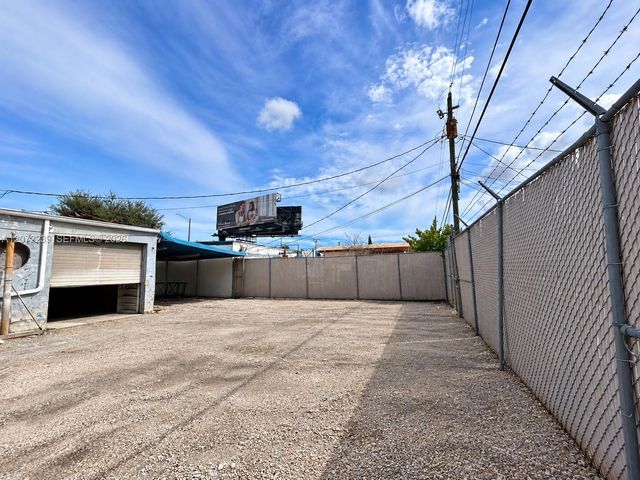 1863 S State Road 7, Fort Lauderdale, FL 33317