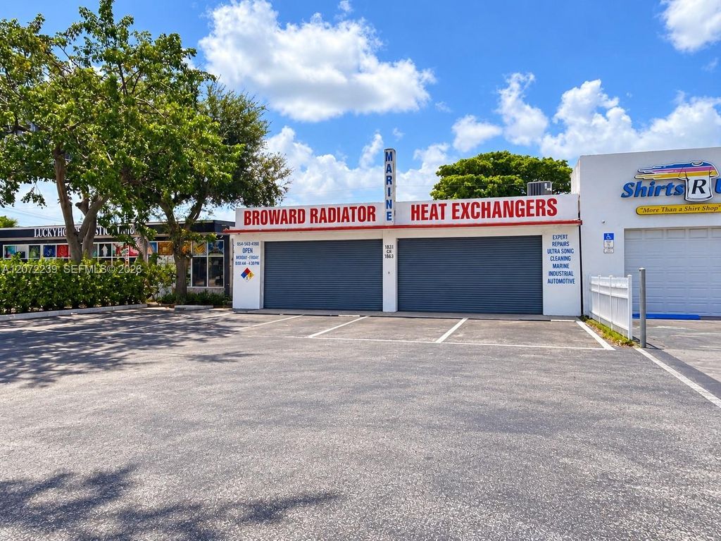 1863 S State Road 7, Fort Lauderdale, FL 33317