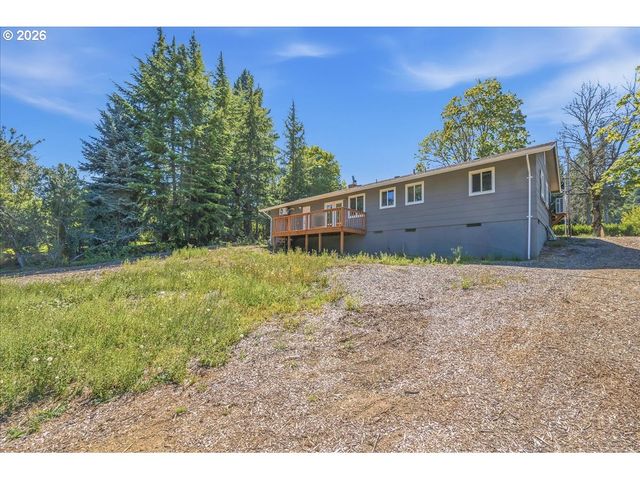 7028 Se HOGAN Rd, Gresham, OR 97080