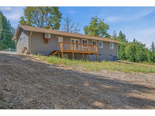 7028 Se HOGAN Rd, Gresham, OR 97080