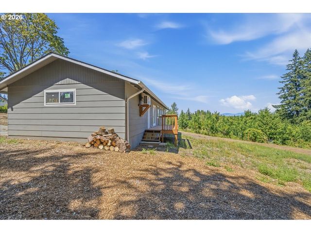 7028 Se HOGAN Rd, Gresham, OR 97080