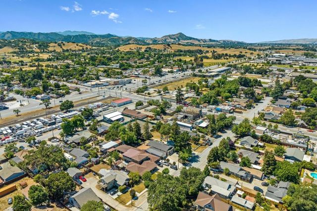 13255 Lincoln Avenue, San Martin, CA 95046