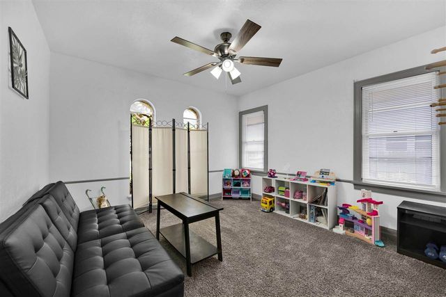 750 NW 16th St, Lawton, OK 73507