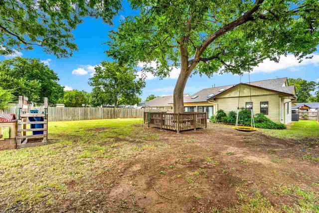 750 NW 16th St, Lawton, OK 73507