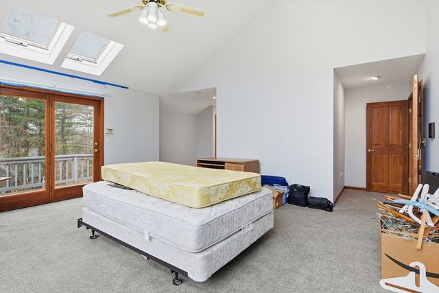 140 Waverly Rd, Ludlow, MA 01056