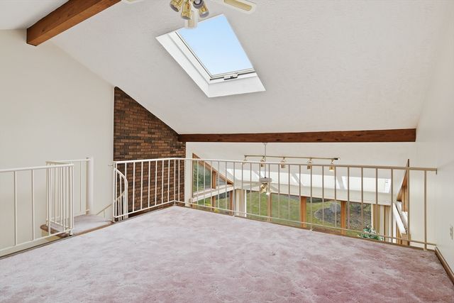 140 Waverly Rd, Ludlow, MA 01056