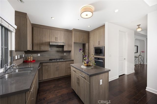 1088 Sunset Boulevard A, Arcadia, CA 91007